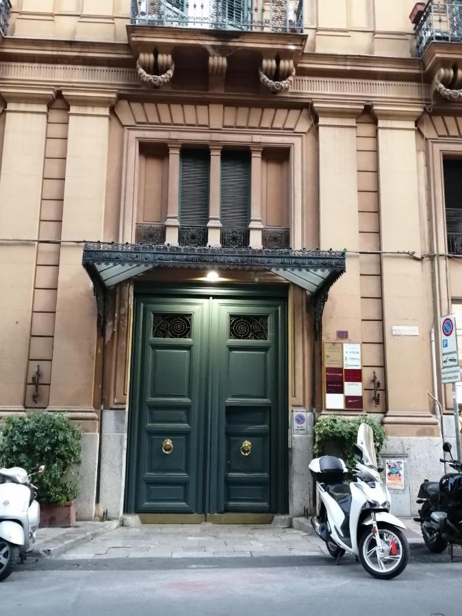 Suite Ruggero Settimo Палермо Екстериор снимка
