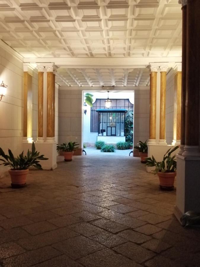 Suite Ruggero Settimo Палермо Екстериор снимка